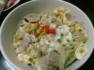 ข้าวหน้าหมูตุ๋น