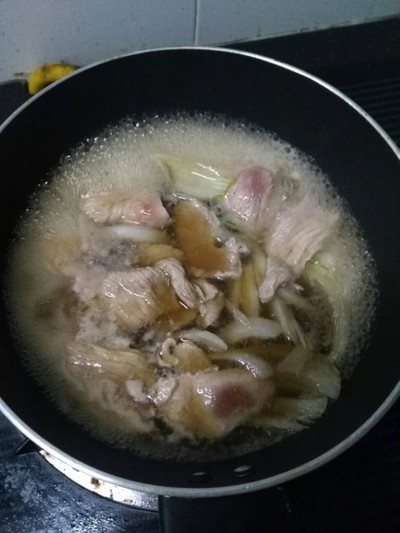 วิธีทำ ข้าวหน้าหมูตุ๋น วิธีทำ ข้าวหน้าหมูตุ๋น