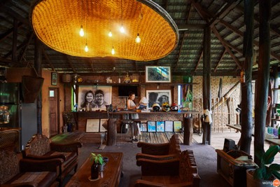 บรรยากาศภายในบ้านหลังใหญ่ เก๋ไก๋สไลเดอร์