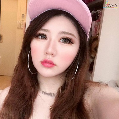 Lovely Eye and Skin Clinic พาร์คเลนเอกมัย