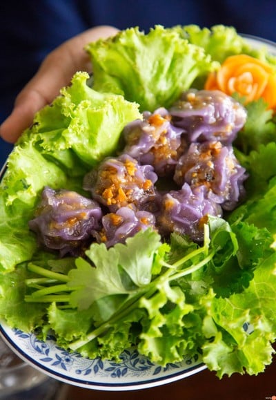 ห้องอาหารเทียบทอง