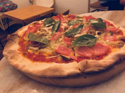 Pizza แฮม เห็ด