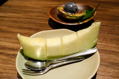 Mori Avocado Brûlée พร้อม เมลอน (Melon)