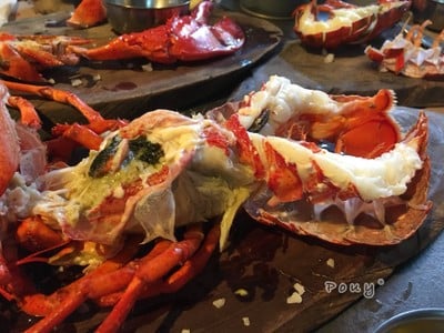 Steamed Lobster ( 1kg.) + Free Salad