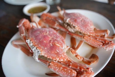 ตึ๋งซีฟู้ด (TUENG SEAFOOD RESTAURANT) ตึ๋งซีฟู้ด (TUENG SEAFOOD RESTAURANT)