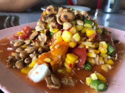 ตำข้าวโพดไข่เค็ม