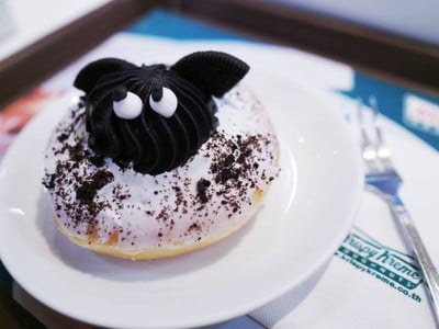 Krispy Kreme (คริสปีครีม) Silom Complex Krispy Kreme (คริสปีครีม) Silom Complex
