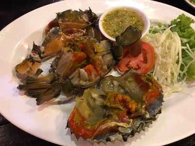 ปูไข่ดอง Size ใหญ่สุดของวันนี้ (800 บาท)