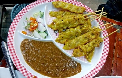 หมูสะเต๊ะ