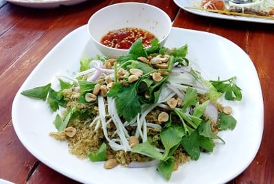ยำปลาดุกฟู