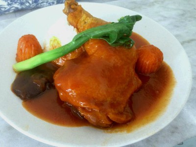 สตูไก่ ออกหวานๆอมเปรี้ยว