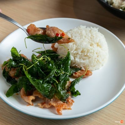 เมนูของร้าน ร้านต้นโอ๊ก  สยามสแควร์