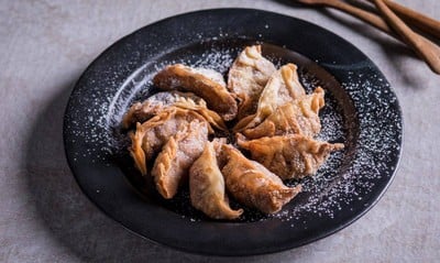 เกี๊ยวซ่าแอปเปิ้ลพาย