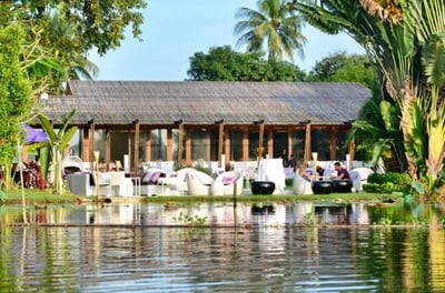 บรรยากาศ SEEDS Restaurant & Lounge