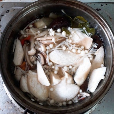 วิธีทำ ต้มยำเห็ดเจ วิธีทำ ต้มยำเห็ดเจ