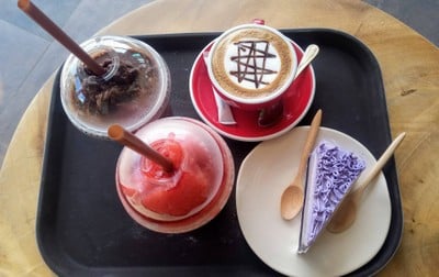 เมนูของร้าน Ravin Home Cafe ราวินโฮมคาเฟ่