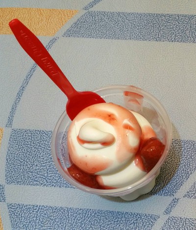 Strawberry Sundae