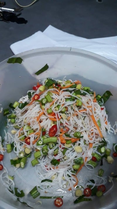 ยำขนมจีนเจ