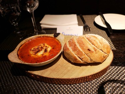 ขนมปัง+เนยปรุงรสมะเขือเทศ