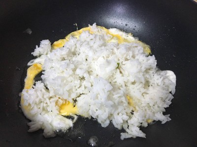 วิธีทำ ข้าวผัดไข่ วิธีทำ ข้าวผัดไข่