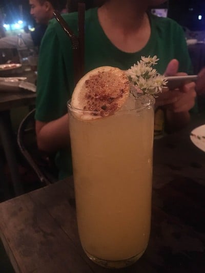 อาหาร หรือ เครื่องดื่ม