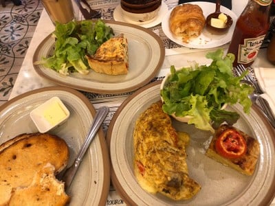 เมนูของร้าน Cafe Tartine เพลินจิต