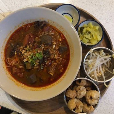 ขนมจีนน้ำเงี้ยว