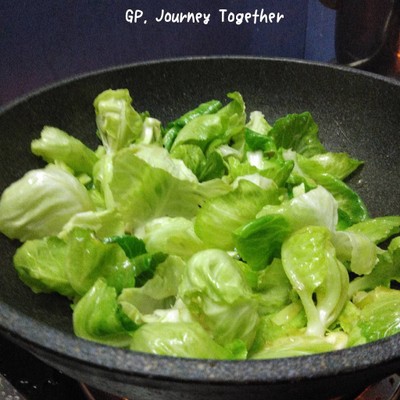 วิธีทำ ผัดผักแขนงน้ำมันเห็ดหอม