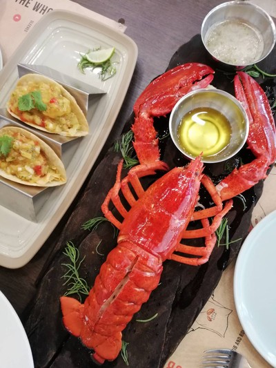 เมนูของร้าน Crab and Claw The EmQuartier