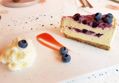 BLUEBERRY CHEESECAKE