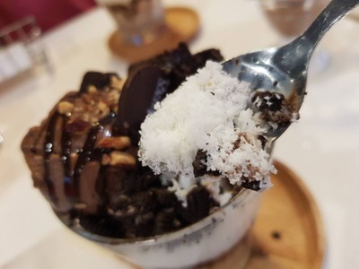 อาหาร หรือ เครื่องดื่ม