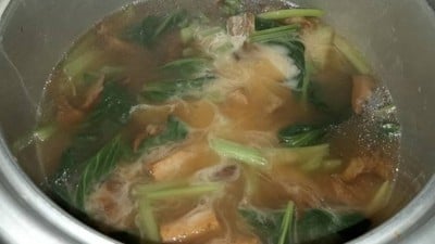 วิธีทำ หมี่กรอบหน้าไก่เจ