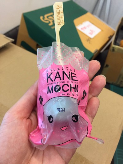 ไอติมโมจิรสนม