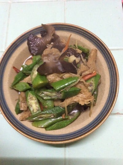 ผัดพริกเต้าหู้เจ
