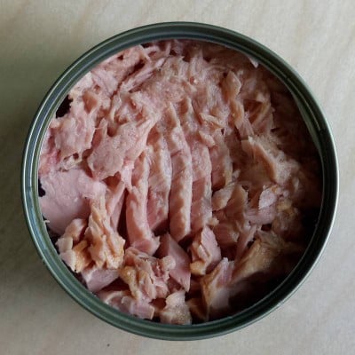 วิธีทำ ยำทูน่า เกี๊ยวกรอบ