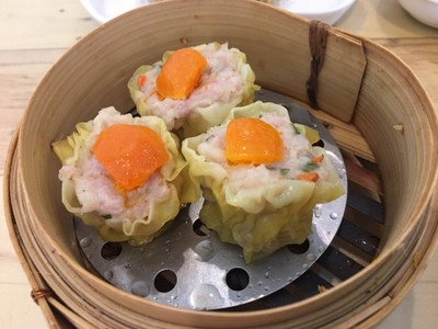ขนมจีบหมูไข่เค็ม