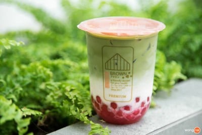 เมนูของร้าน Brown Café นิมมานเหมินท์ ซอย 9