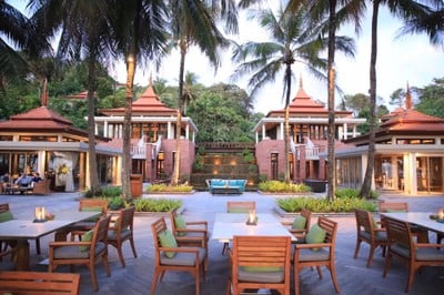 บรรยากาศ The Deck ตรีสรา ภูเก็ตวิลล่า แอนด์ เรซิเดนซ์