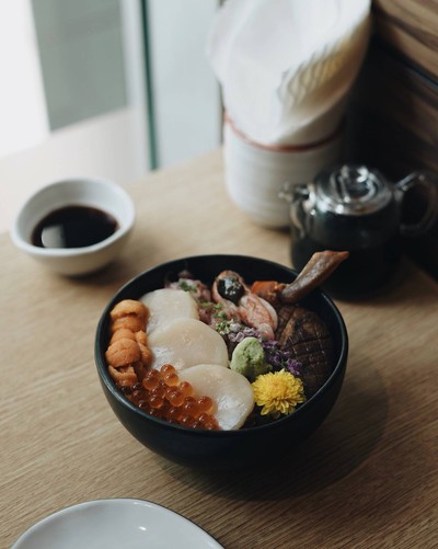 Charm Shabu & Donburi (ชาม' ชาบู & ดงบุริ) Charm Shabu & Donburi (ชาม' ชาบู & ดงบุริ)