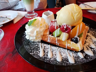 อาหาร หรือ เครื่องดื่ม