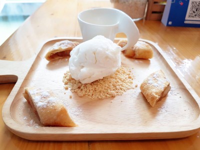 Apple Strudel With Vanilla Sauce And Ice Cream