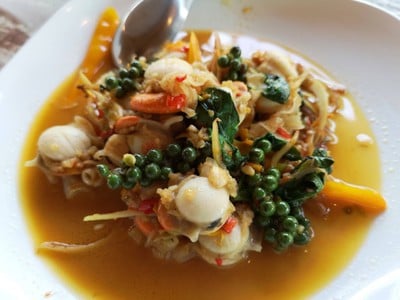 วิวทะเลซีฟู้ด (View Talay Seafood) ชะอำ วิวทะเลซีฟู้ด (View Talay Seafood) ชะอำ