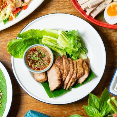 เมนูของร้าน Zaab Eli (แซ่บอีลี่) สีลมคอมเพล็กซ์