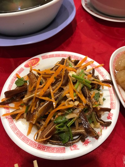 ยำหูหมู