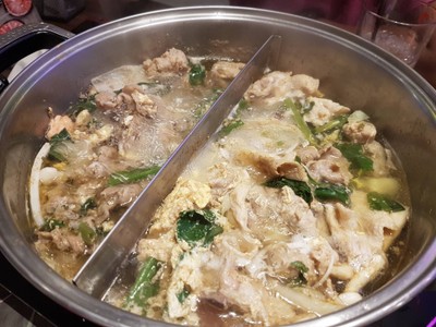อาหาร หรือ เครื่องดื่ม