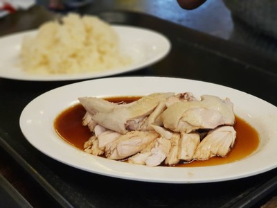 อาหาร หรือ เครื่องดื่ม