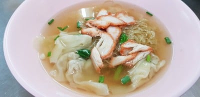 นิวย่งฮั้วโภชนา (New Yong Hua) ถนนพระจันทร์