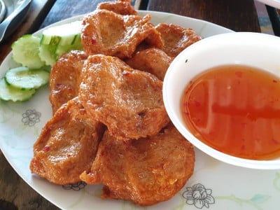 ขอบฟ้าลาตะวัน