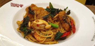 สปาเกตตี้ผัดขี้เมา