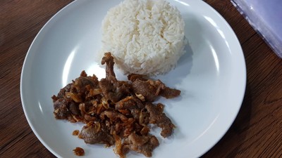 หมูกระเทียม 45฿